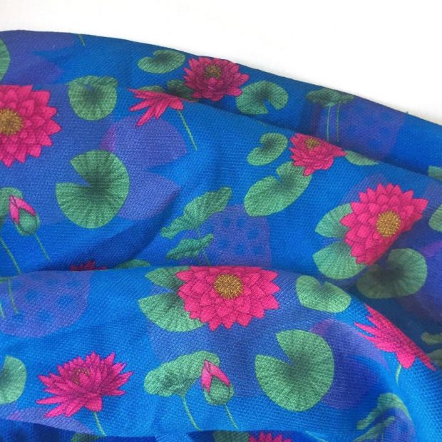 Tessuto stampato con pattern personalizzato con fiori di loto
